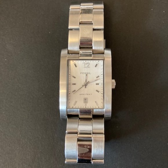 Fossil Watch - Picture 2 of 4
